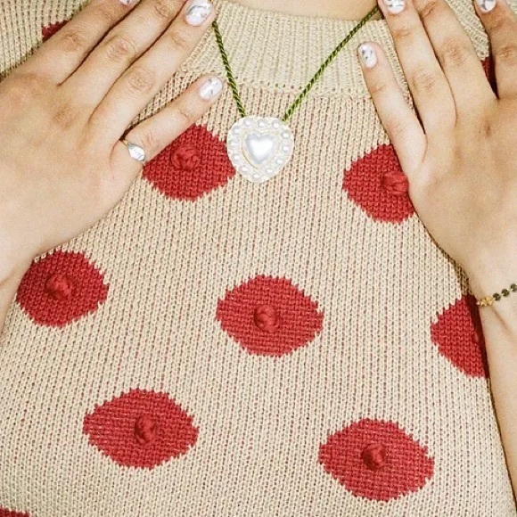 🎀 Fashion Brand Company Nipple Sweater- Beige 🎀 NWT - Picture 2 of 6